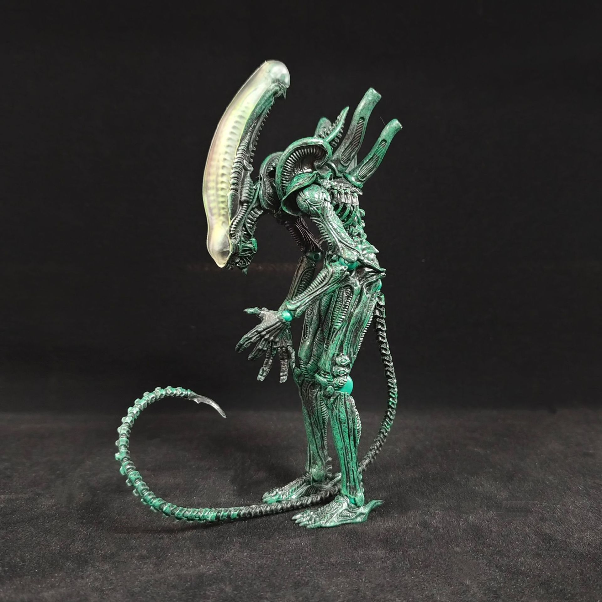 Boxed Anime Alien Action Figur - Xenomorph Kids Toys 评论和价格
