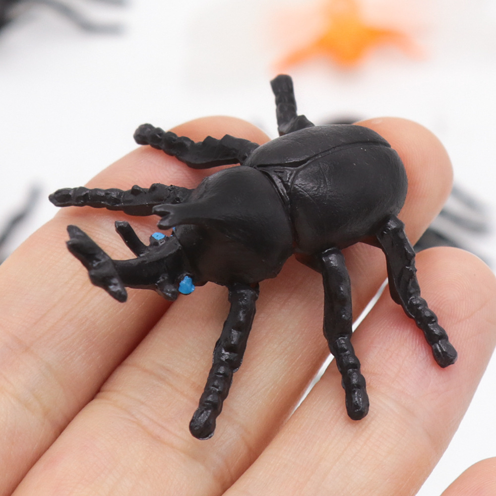 12pcs Simulation Funny Insect  - Kids Quirky Toys 评论和价格